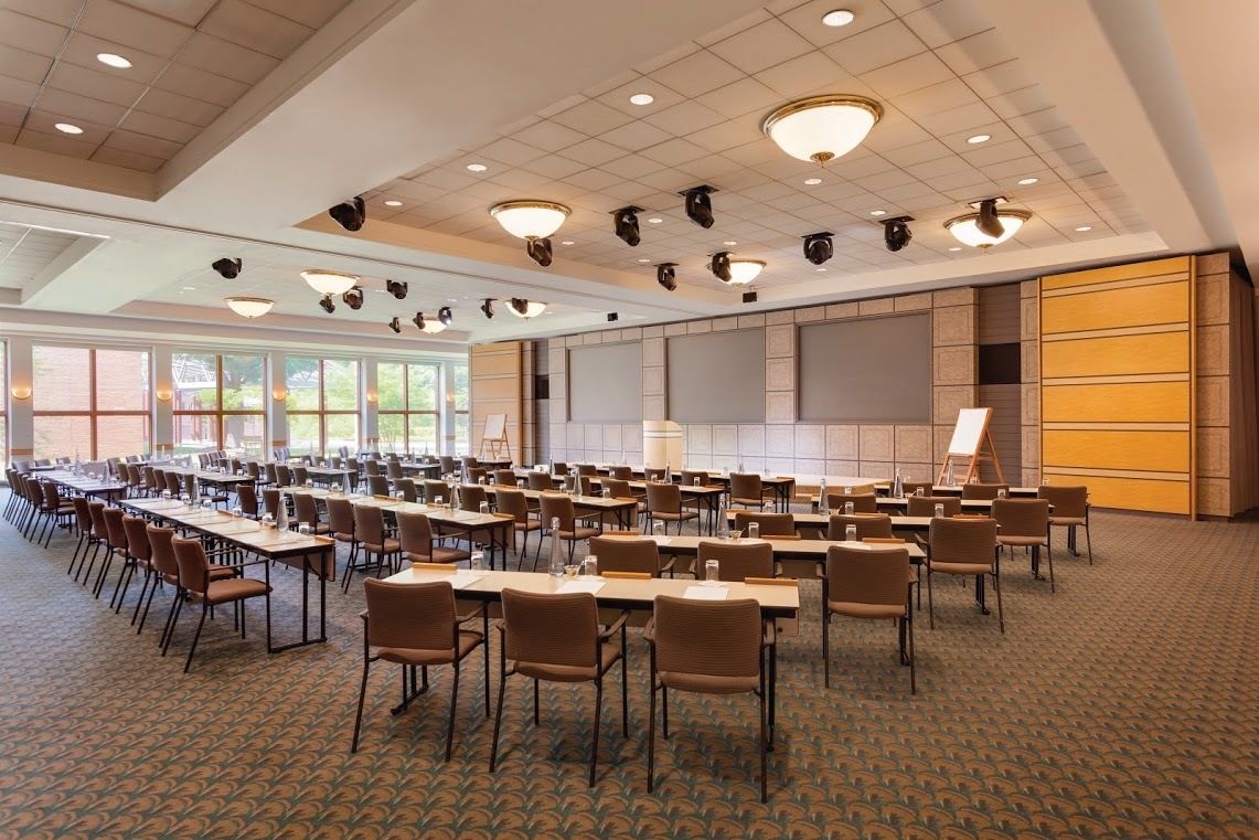 ホテル Palisades Premier Conference Center エクステリア 写真