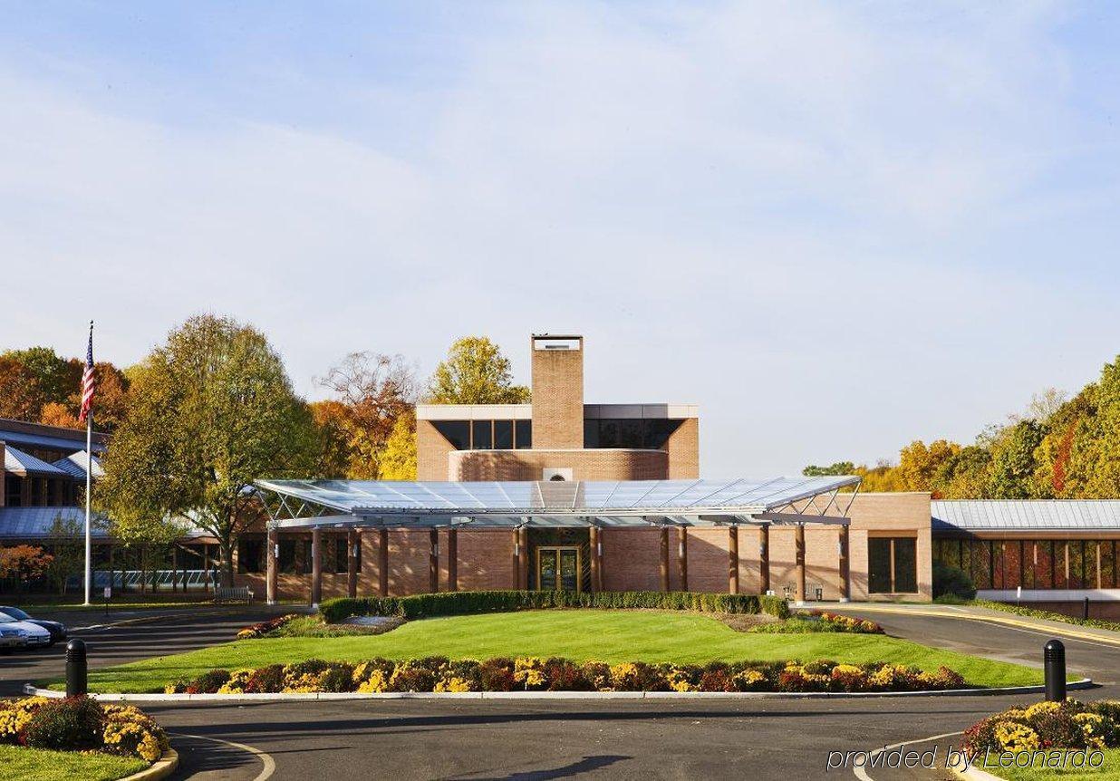 ホテル Palisades Premier Conference Center エクステリア 写真