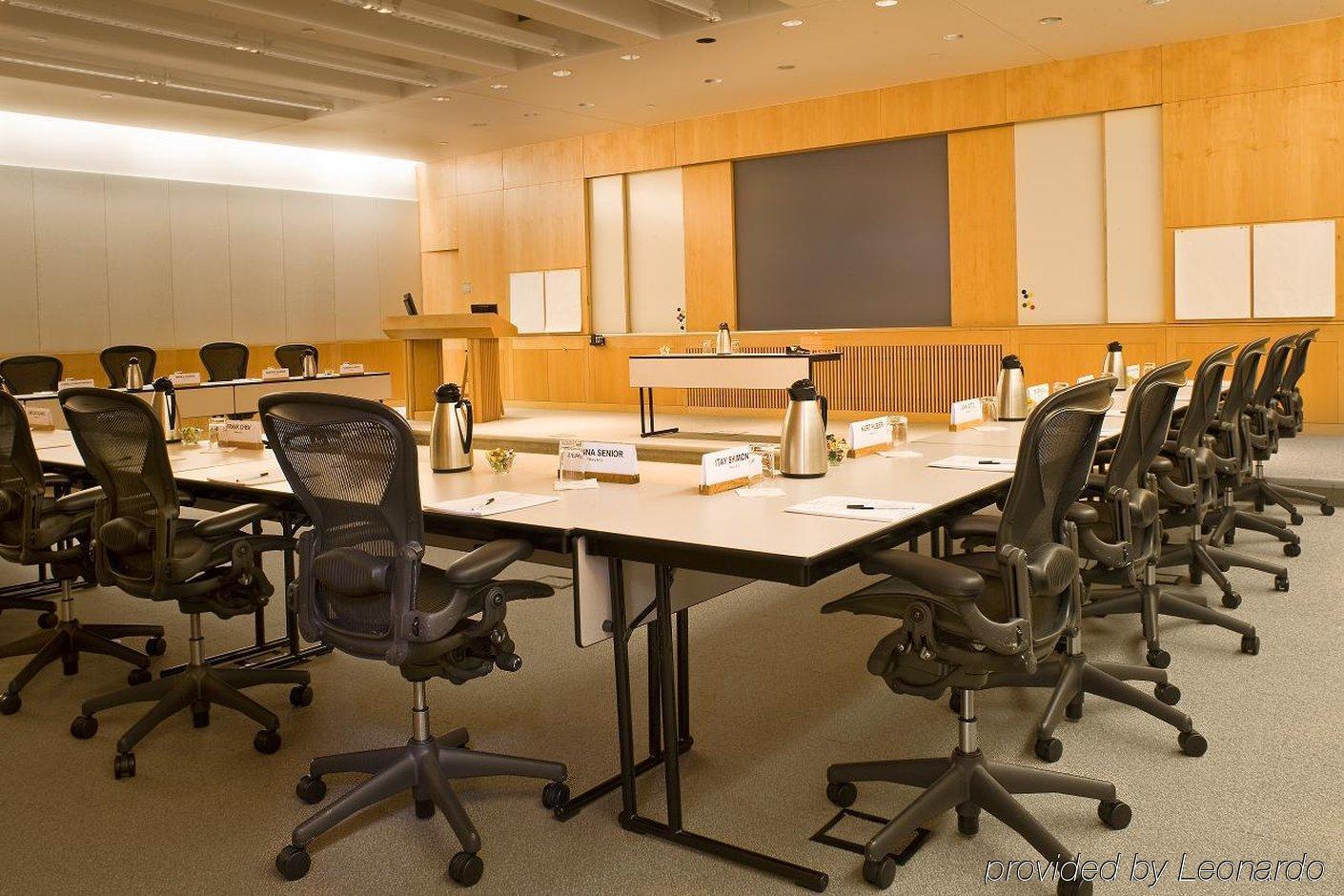 ホテル Palisades Premier Conference Center エクステリア 写真